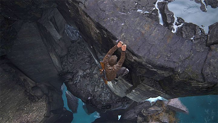 Rozejrzyj się w pobliżu krzyża, a konkretnie zbadaj krawędzi skalnej półki - Uncharted 4 Kres Złodzieja: Rozdział 8 Grób Henryego Averyego - solucja, opis przejścia - Uncharted 4: Kres Złodzieja - poradnik do gry