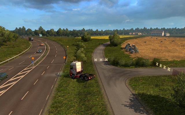 Ta dróżka jest zaraz przed wjazdem do miasta Frederikshavn - Ukryte drogi i obwodnice | Charakterystyka dróg państw w ETS 2 Skandynawia - Euro Truck Simulator 2: Skandynawia - poradnik do gry