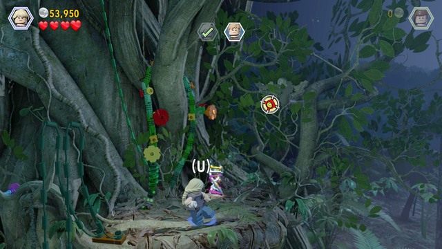 Na górze, wykonaj rzut piłką w widoczną na obrazku tarczę by opuścić drabinę dla Granta - Utrata mocy | Jurasic Park - opis przejścia - LEGO Jurassic World - poradnik gry