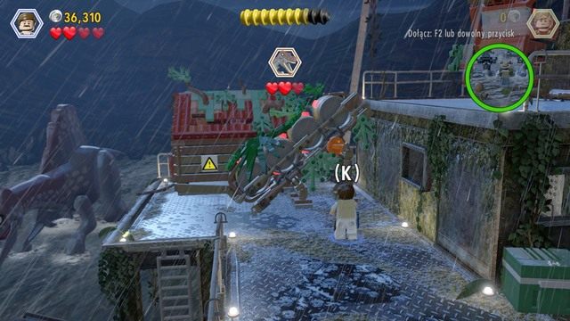 Po odgonieniu spinozaura, zmień postać na Paula i przeskocz na platformę - Klatka dla ptaków | Jurassic Park III - opis przejścia - LEGO Jurassic World - poradnik gry