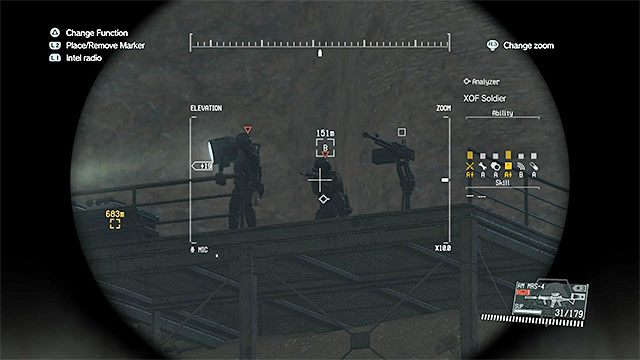 Pierwszy snajper rozstawił się na balkoniku przy reflektorze - Wkroczenie na teren bazy OKB Zero | Misja 30 - Skull Face - Metal Gear Solid V: The Phantom Pain - poradnik do gry