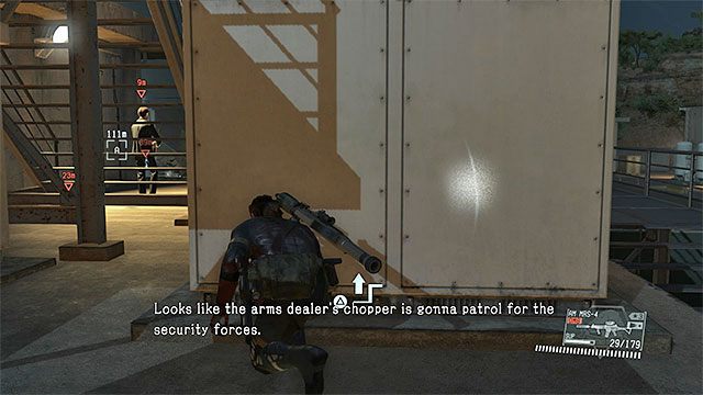 Zaczekaj aż oficjel dotrze na miejsce i spotka się z handlarzem bronią - Pozostałe opcjonalne cele w misji The War Economy | Misja 21 - The War Economy - Metal Gear Solid V: The Phantom Pain - poradnik do gry