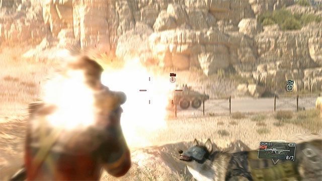 Zacznij od zniszczenia wozu opancerzonego i następnie pozbądź się żołnierzy z jeepa - Uratowanie Malaka | Misja 10 - Angel With Broken Wings | Solucja MGS V - Metal Gear Solid V: The Phantom Pain - poradnik do gry