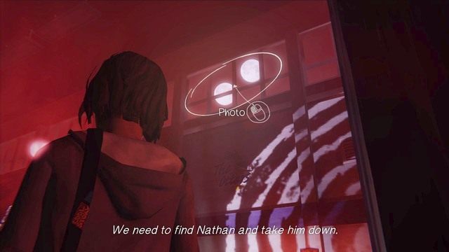 Po ucieczce z bunkra, udacie się wraz z Chloe na imprezę Vortex Clubu - Life is Strange: Dark Room, Rozdział 4 - solucja, opis przejścia - Life is Strange - poradnik do gry