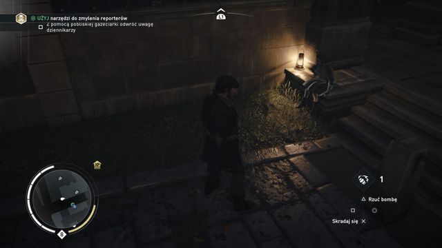 Gazeciarka siedzi po drugiej stronie ulicy. - 03 - Wożąc panią Disraeli | Solucja Assassins Creed Syndicate - Assassins Creed: Syndicate - poradnik do gry