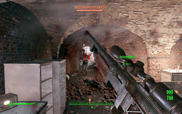Na tyłach sztabu znajduje się drugie wejście, którym ofensywy dokona Bractwo - Na skraju wojny | Zadania frakcji Trasy | Solucja Fallout 4 - Fallout 4 - poradnik do gry