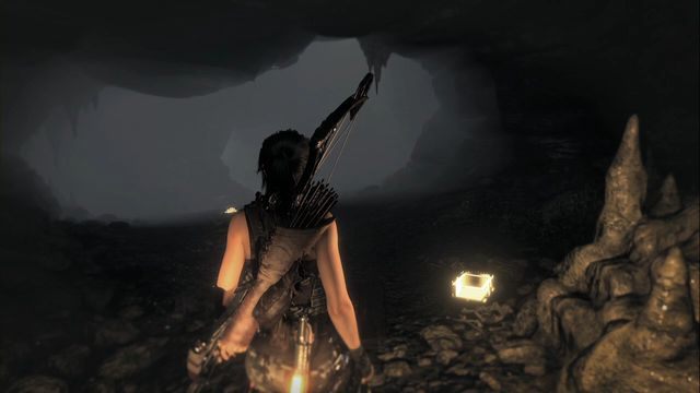 Po wejściu do jaskini, która prowadzi do grobowca Komnata egzorcyzmu - Artefakty | Zaginione miasto | Skarby i sekrety w Rise of the Tomb Raider - Rise of the Tomb Raider - poradnik do gry