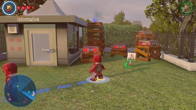 Po lewej stronie znajdziesz małą budkę oraz kilka obiektów obok niej - Złote klocki | Waszyngton - sekrety | LEGO Marvels Avengers - LEGO Marvels Avengers - poradnik do gry