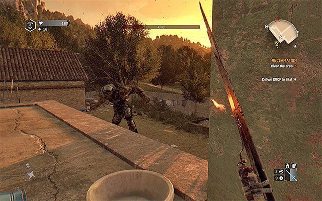 Drugie dobre miejsce do ataków to swego rodzaju boczny balkonik, który zlokalizowany jest na lewo od głównego budynku - Jak pokonać Hollera? | Pojedynki z bossami | Dying Light The Following - Dying Light: The Following - poradnik do gry