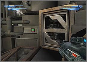 Zdejmij wojaka pilnującego wieżyczki (czasami warto zeskoczyć wcześniej z kładki i zająć się wieżyczką od tyłu) - Waterfront - część 2 | Severnaya, Kalydon | Unreal II The Awakening - Unreal II: The Awakening - poradnik do gry