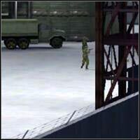 Po skończonej jatce warto jest zabrać od niego snajperkę - Showdown at the Docks - część 2 | Misja 13 w IGI 2 Covert Strike - IGI 2: Covert Strike - poradnik do gry