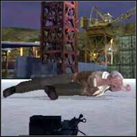 Weź broń, zabij jego kolegę i spróbuj się gdzieś schować - Showdown at the Docks - część 3 | Misja 13 w IGI 2 Covert Strike - IGI 2: Covert Strike - poradnik do gry