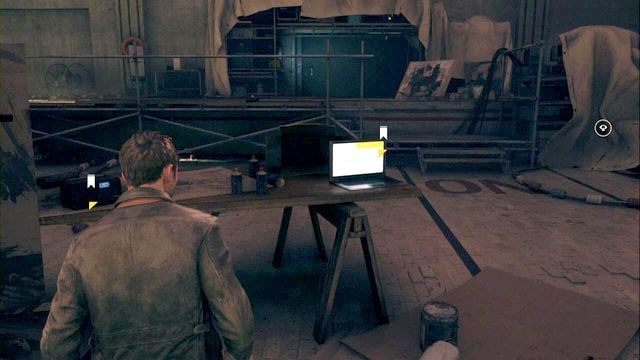 Rozejrzyj się za znajdźkami, pierwsze to komputer i radio wewnątrz basenu - Akt IV - Swimming Pool 2010 | Opis przejścia Quantum Break - Quantum Break - poradnik do gry