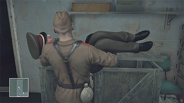 Zaatakuj oficera KGB gdy będzie np. sam w swoim biurze - Zamordowanie Knighta | Egzamin końcowy | Solucja Hitman - Hitman - poradnik do gry