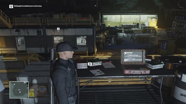 Podejdź do laptopa i zniszcz wirusa - Hitman: Zniszczenie wirusa, Sapienza - Świat Jutra | Solucja - Hitman - poradnik do gry