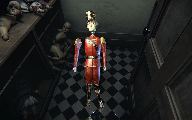 Wracamy do tego samego pokoju, od którego zaczęła się sytuacja z laleczkami - Krok 4 - Pędzel | Opis przejścia Layers of Fear - Layers of Fear - poradnik do gry