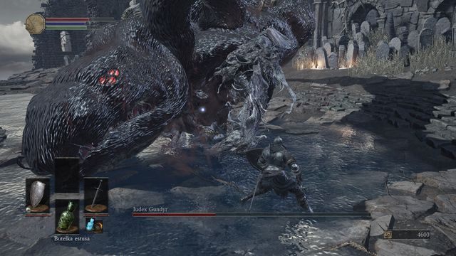 Po zmianie postaci boss stanie się wolniejszy, wykorzystaj to i atakuj go pozostając możliwie jak najbliżej. - Bonus - Cmentarz Popiołu i Iudex Gundyr w Dark Souls 3 - Dark Souls III - opis przejścia i sekrety