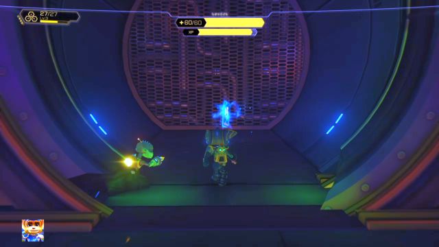 Karta ŻUBR-a znajdująca się za bramą. - Ratchet & Clank: Karty ŻUBR-a/RYNO holocard - lista, wszystkie holokarty - Ratchet & Clank - poradnik do gry