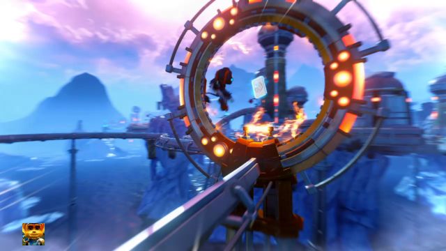 Na szynie znajduje się holokarta. - Ratchet & Clank: Planeta Batalia - solucja, opis przejścia, wszystkie zadania - Ratchet & Clank - poradnik do gry