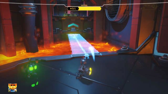 A tutaj do robota na wzniesieniu. - Ratchet & Clank: Planeta Quartu - solucja, opis przejścia, wszystkie zadania - Ratchet & Clank - poradnik do gry