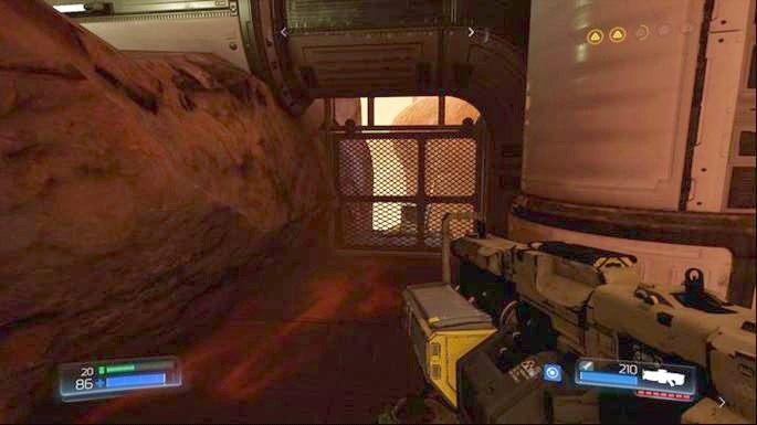 Stojący przy wyjściu z tunelu spójrz w lewo - Kompleks Badań | Opis przejścia | Doom - Doom - poradnik do gry