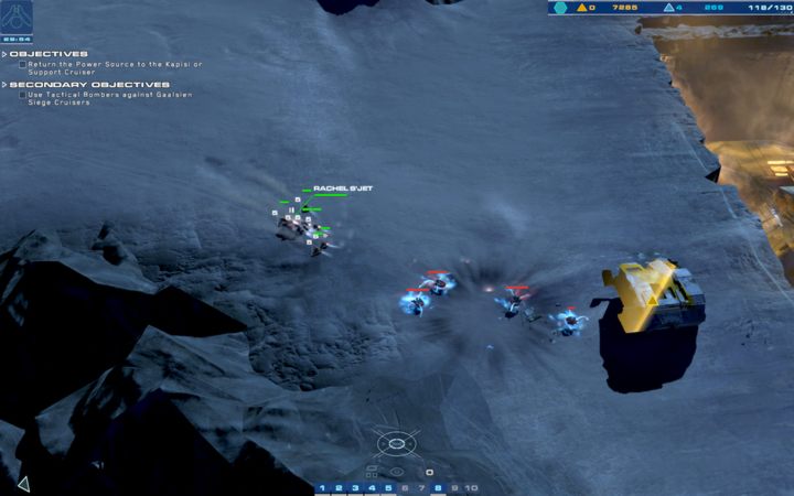 Czwarty skład jest słabo chroniony, a jest szansa, że odnajdziesz tu artefakt. - 8 - Tombs of the Ancients | Kampania | Homeworld Deserts of Kharak - Homeworld: Deserts of Kharak - poradnik do gry