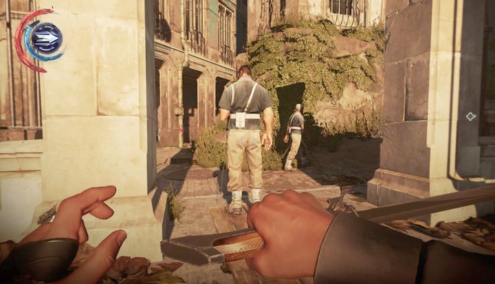 Zaatakuj strażnika w momencie, w którym jego kolega będzie szedł w stronę bramy. - Dotrzyj do mechanicznej rezydencji | Misja 4 - Mechaniczna rezydencja - Dishonored 2 - poradnik do gry
