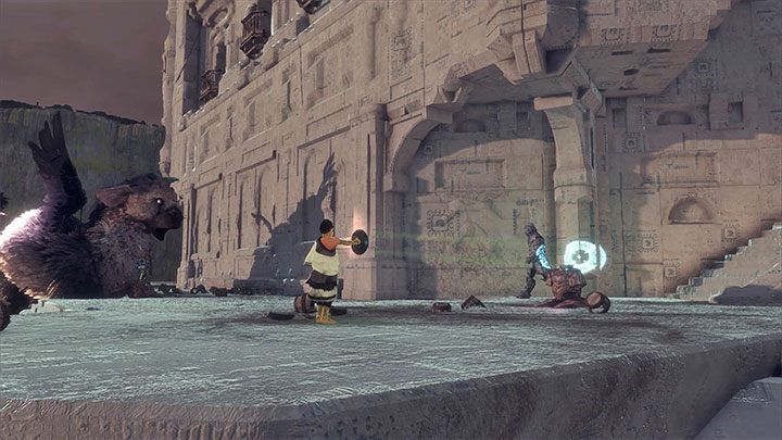 Trofeum najłatwiej zdobyć podczas bitwy rozgrywanej pod koniec gry u podstawy ogromnej wieży - Lista trofeów | The Last Guardian - The Last Guardian - poradnik do gry