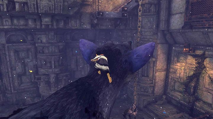 Doskocz do łańcucha i użyj go żeby przedostać się na górny poziom sali - Rozwiązanie zagadki z dzbanem z niebieską cieczą | The Last Guardian - The Last Guardian - poradnik do gry