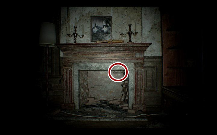 Zejdź na dół i podążaj dalej korytarzem i przejdź przez białe drzwi po prawej do małego pokoju z telewizorem - Resident Evil 7: Pensjonat (Guest house) - solucja - Resident Evil 7 - poradnik, solucja