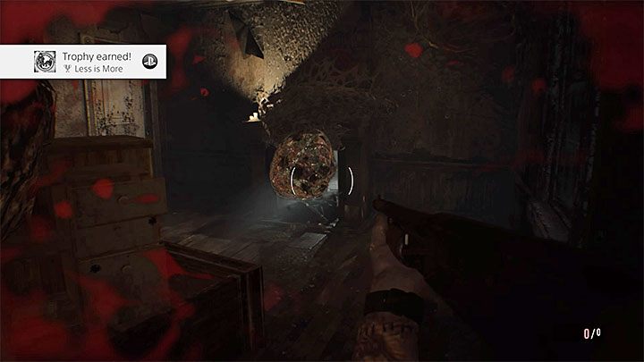 Inna okazja do odblokowania tego osiągnięcia pojawia się po dotarciu do starego domu - Resident Evil 7: Dwa w cenie jednego / Less is More - jak zdobyć? - Resident Evil 7 - poradnik, solucja