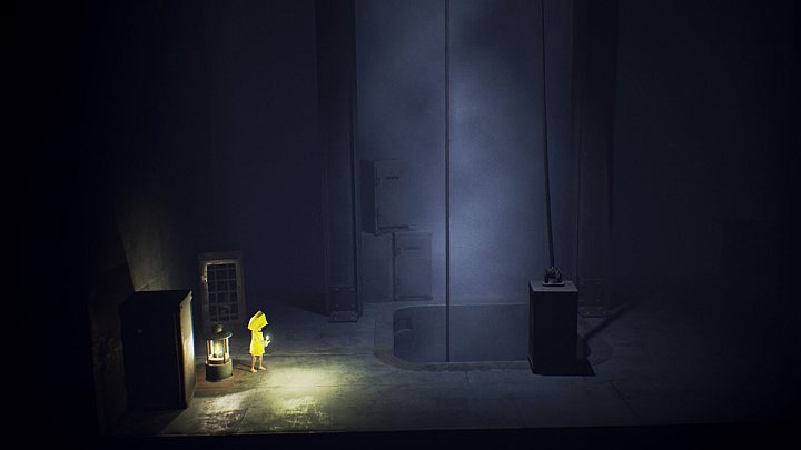 Rozpal latarnię i popchnij obciążnik w dół. - Little Nightmares: Przejście przez kratę pod napięciem - solucja, opis przejścia - Little Nightmares - poradnik do gry
