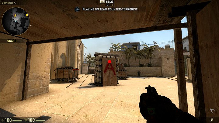 Znajdując się pod drewnianym podestem na punkcie A wyceluj w oznaczony na obrazku punkt i wykonaj rzut przy pomocy LPM - Mirage | Mapy turniejowe | CS GO - CS GO - poradnik do gry