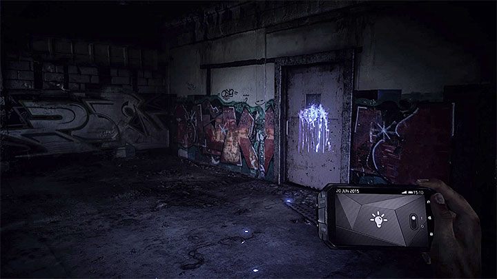 Do ukrytego pomieszczenia możesz dotrzeć w dalszej części etapu, a konkretnie po obejrzeniu wizji z wizyty detektywów w miejscu gdzie zamordowano Jaspera Prado - The Victim | Ukryte wspomnienia - Get Even - poradnik do gry