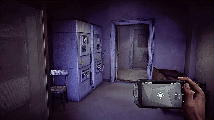 Dotrzesz do nowych pomieszczeń, w których będziesz odnajdywał serwery - Szpital psychiatryczny - budynek C | Ukryte wspomnienia | Get Even - Get Even - poradnik do gry
