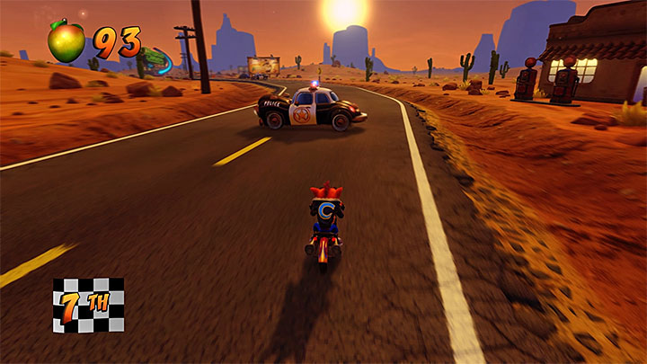 Podobnie jak w przypadku poprzednich wyścigów dobrym pomysłem jest ukończyć ten etap co najmniej dwa razy - Orange Asphalt | Crash Bandicoot 3 | Opis przejścia | Crash N. Sane Trilogy - Crash Bandicoot N. Sane Trilogy - poradnik do gry