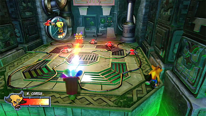 Pod koniec każdej fazy opisywanego pojedynku Cortex rozrzuci również kilka min, które pojawią się w losowych miejscach - Dr. Neo Cortex (finałowy boss) | Crash Bandicoot 3 | Walki z bossami - Crash Bandicoot N. Sane Trilogy - poradnik do gry