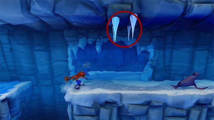 Niezależnie od tego czy zbadałeś sekretny obszar czy też nie nadal musisz podróżować w prawo - Snow Biz | Ice Warp Room | Opis przejścia | Crash Bandicoot N. Sane Trilogy - Crash Bandicoot N. Sane Trilogy - poradnik do gry