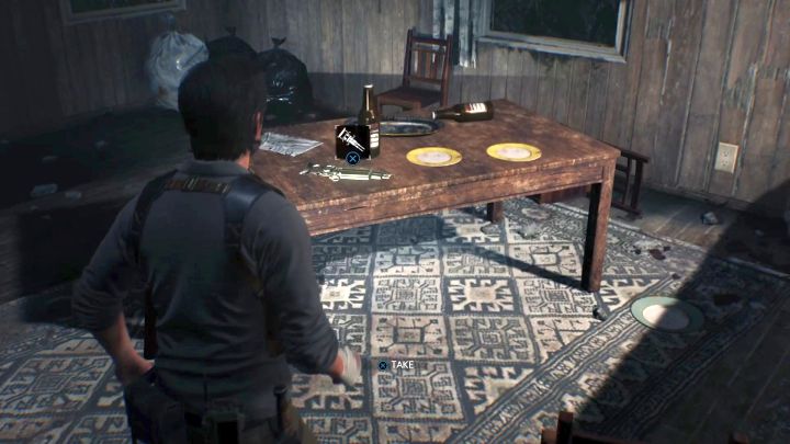 Na stole leży Strzykawka - przedmiot, którym możesz wyleczyć część ran. - Rozdział 2 - Coś jest nie tak | Opis przejścia Evil Within 2 - Evil Within 2 - poradnik do gry