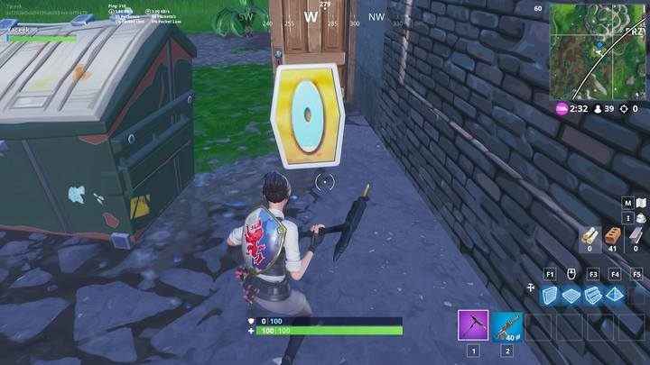 Literę O znajdziesz niedaleko Przyjemnego Parku, w sekcji B-4 na mapie (patrz powyższy obrazek) - Wyzwanie - Przeszukaj litery NOMS | Wyzwania Fortnite Battle Royale - Fortnite: Battle Royale - poradnik do gry