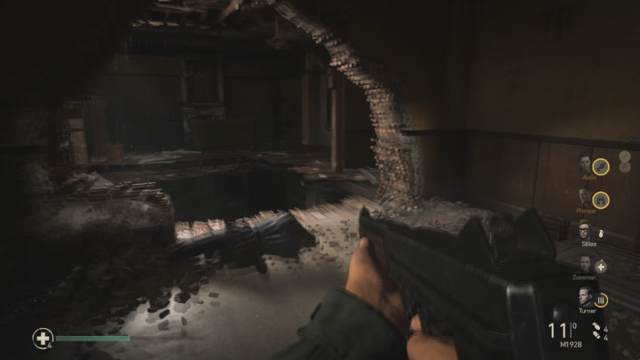 Musisz dojść do samego końca pomieszczenia - bez skakania się nie obejdzie - Call of Duty WW2: Przypadkowe ofiary - Pamiątki, sekrety, znajdźki - Call of Duty: WW2 - poradnik do gry
