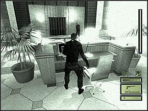 Zaraz do komputera zejdzie wyższy rangą żołnierz (potrafiący otwierać drzwi zablokowane przez czytnik siatkówki) - Etap 1 (2) | Defense Ministry | Tom Clancys Splinter Cell - Tom Clancys Splinter Cell - poradnik do gry