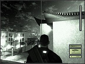 W ten sposób zjedziesz w okolicę sąsiedniego budynku i od razu chwycisz się za gzyms rękoma - Etap 1 (2) | Chinese Ambassy | Tom Clancys Splinter Cell - Tom Clancys Splinter Cell - poradnik do gry