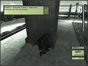 Najprawdopodobniej piesek Cię wyczuje, toteż musisz się teraz spieszyć - Etap 1 (1) | Presidental Palace | Tom Clancys Splinter Cell - Tom Clancys Splinter Cell - poradnik do gry