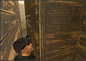 Jeszcze tylko wespnij się i zejdź po drabinie, by znaleźć się przed finalnym testem sprawnościowym - Etap 1 (2) | Training | Tom Clancys Splinter Cell - Tom Clancys Splinter Cell - poradnik do gry