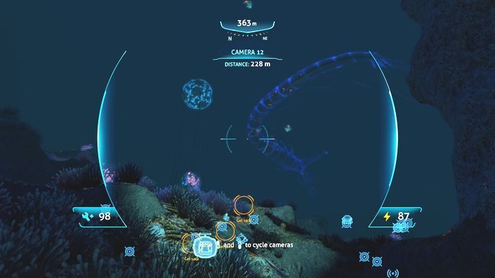 Duch Lewiatański znajdujący się na Rafie, odnaleziony za pomocą kamery. - Subnautica: Częste pytania i problemy - Subnautica - poradnik do gry