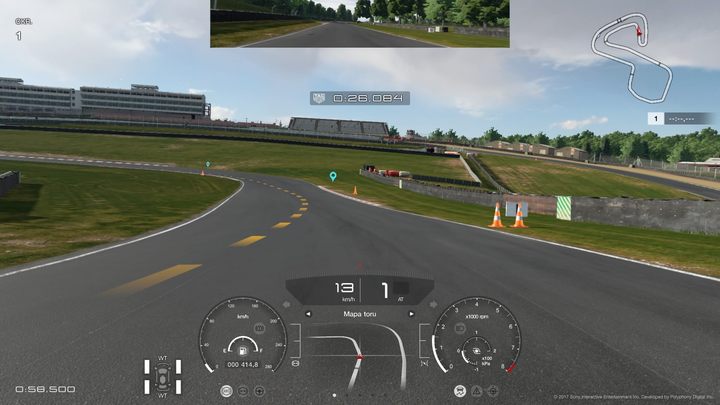Podwójne pachołki, linia i niebieskie znaczniki zakrętów - wszystkie asysty toru w komplecie. - Jakie asysty w Gran Turismo Sport? - Gran Turismo Sport - poradnik do gry