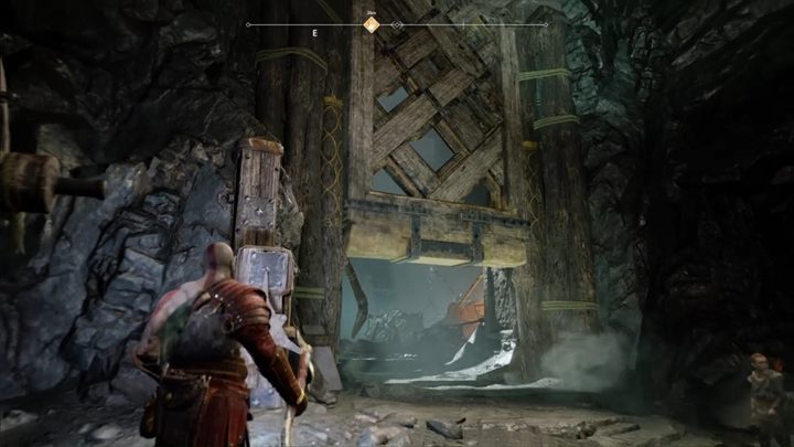 Zdobądź pomniejszą skrzynię (również musisz opuścić łańcuch) i otwórz bramę, a dotrzesz do nowej lokacji - God Of War: Wnętrze Góry - solucja, opis przejścia - God Of War - poradnik do gry