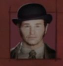 Cadogan Bates, to uwięziony mężczyzna, którego możesz uratować podczas misji Odwet - Vampyr: Mieszkańcy i wskazówki - Whitechapel - Vampyr - poradnik do gry