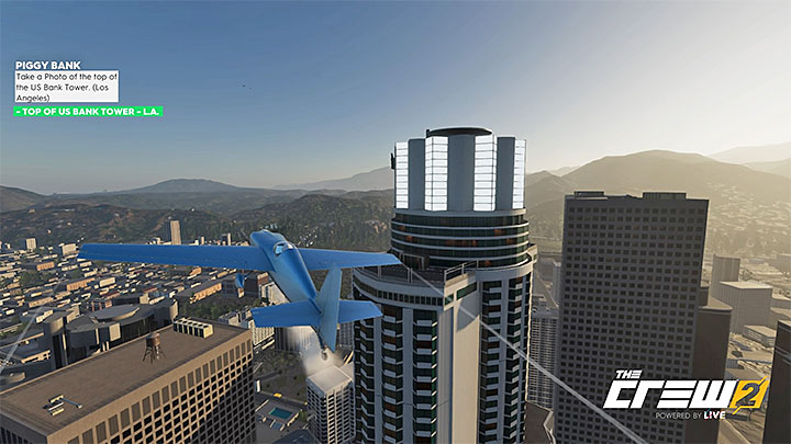 Opis: Zrób zdjęcie szczytu wieżowca US Bank Tower (Los Angeles) - Album - Street Racing | Zadań fotograficznych w The Crew 2 - The Crew 2 - poradnik do gry